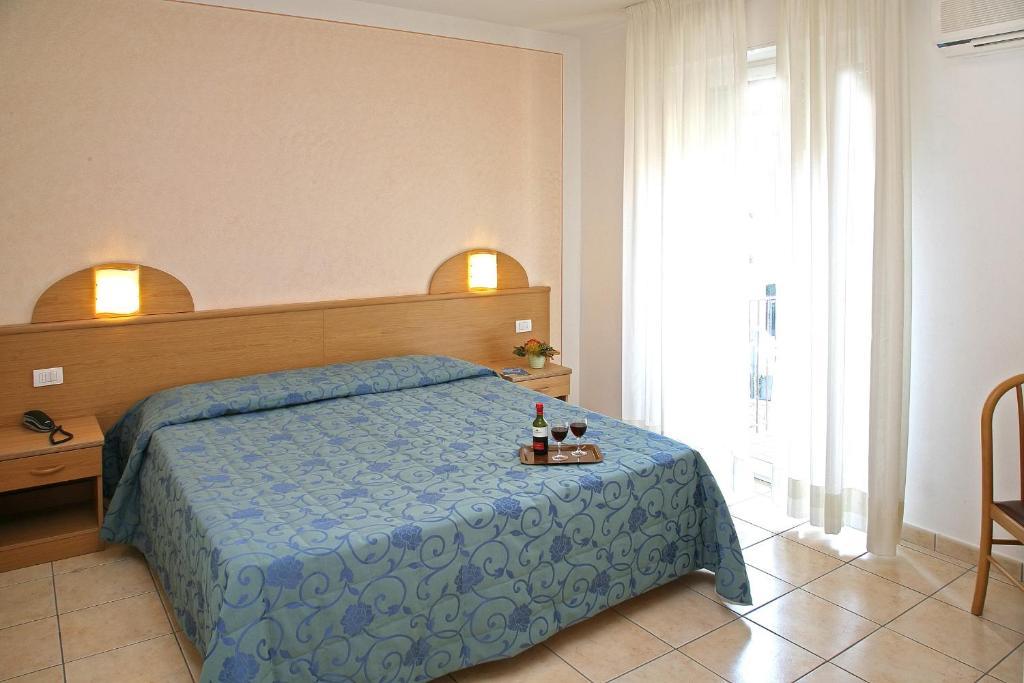 Hotel Marina Bardolino Kamer foto